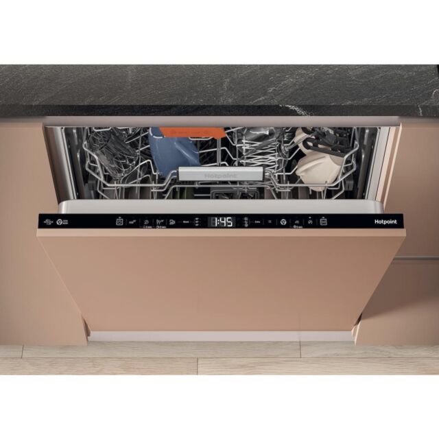 Hotpoint H8IB15M4TSUK 15 Place Setting Hydroforce Integrated Dishwasher with Maxi Space