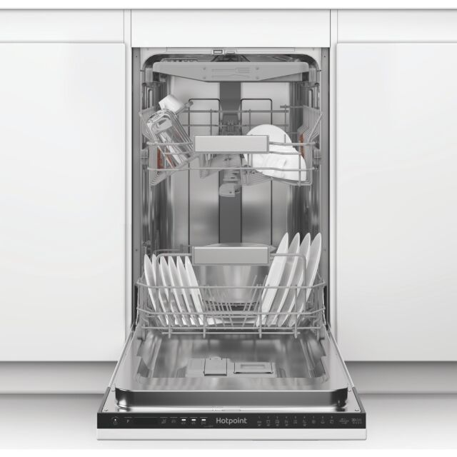Hotpoint HP6IC11BS7LA0UK Integrated 45cm Slimline Dishwasher with 10 Place Settings - C Rated