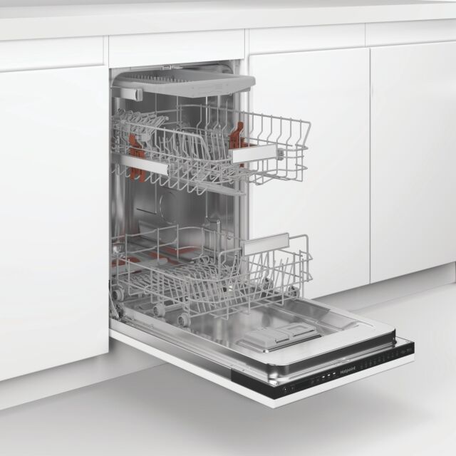 Hotpoint HP6IC11BS7LA0UK Integrated 45cm Slimline Dishwasher with 10 Place Settings - C Rated