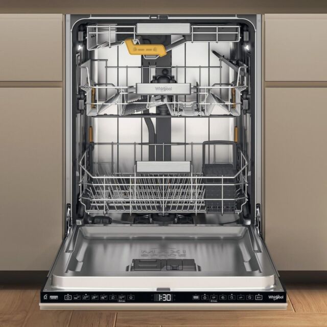 Whirlpool W8I HF58 TU UK Built-In 14 Place Setting Dishwasher
