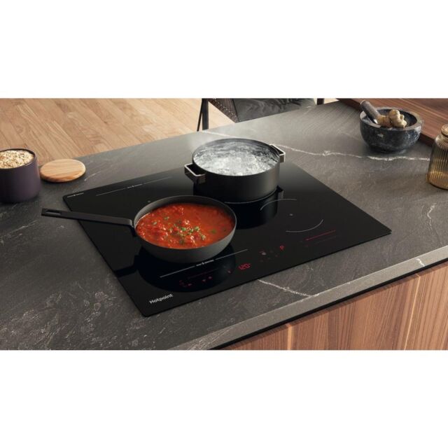 Hotpoint HTX6014DCF HeatControl 60cm Induction Hob with CleanProtect