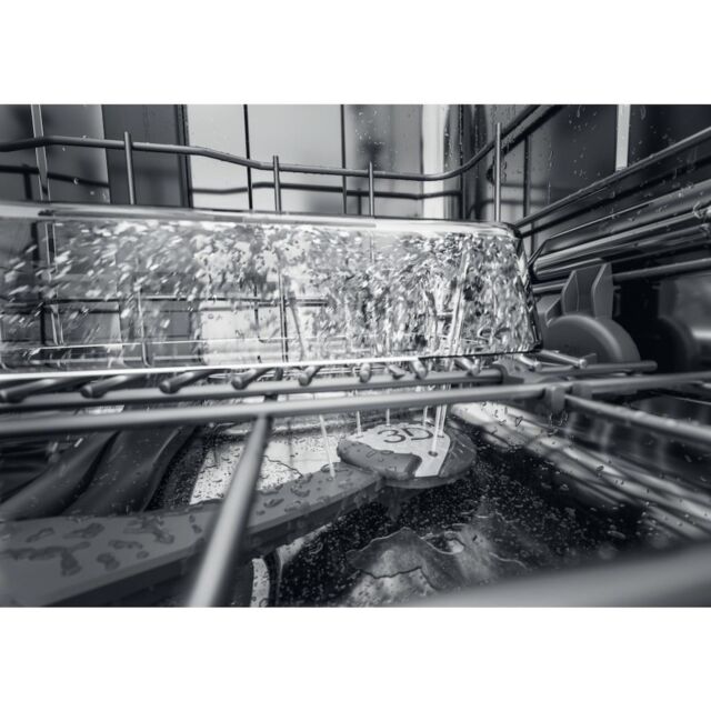 Hotpoint H7I HP42 L UK Built-In 15 Place Setting Dishwasher