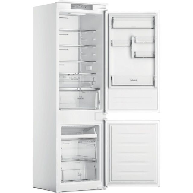 Hotpoint HTC18 T32 2 Built-In Fridge Freezer