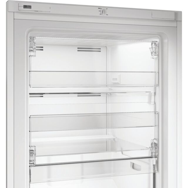 Hotpoint HPMFF1292W4UK 256L Freestanding Frost Free Tall Freezer - White
