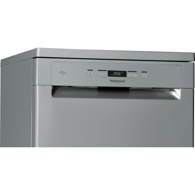 Hotpoint HP2FFC14BN6XUK Freestanding Full Size Dishwasher with Rapid Wash