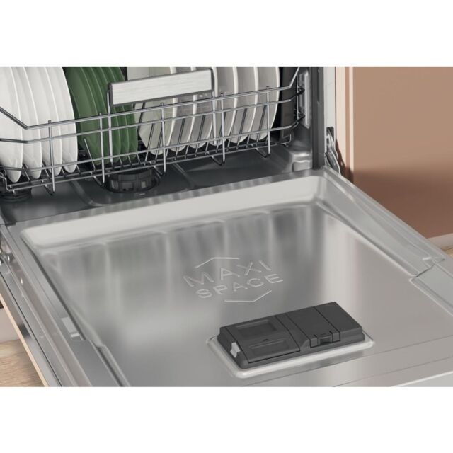 Hotpoint H7IA15M6LUK Integrated Full Size 60cm Dishwasher with Maxi Space and 3D Zone Wash - Black