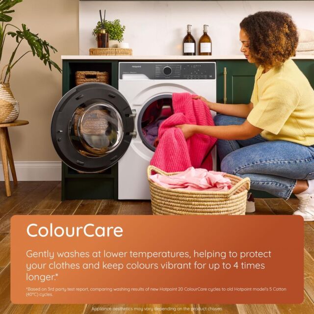 Hotpoint HPD9693BCAREUK Fabric Care Pro 9+6kg Freestanding Washer Dryer with HomeWhiz