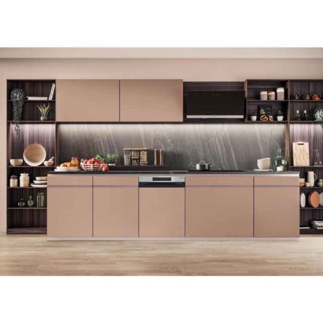 Hotpoint H5PC15M6UK 60cm Semi-Integrated Dishwasher - Stainless Steel