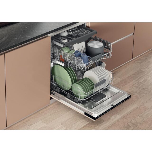 Hotpoint H7IB16M6LUK 16 Place Setting Integrated Full Size Dishwasher with Third Rack