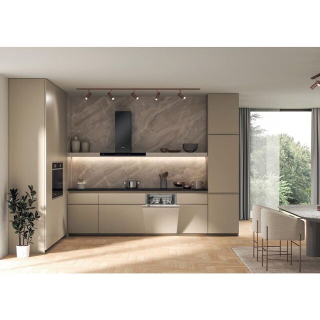 Whirlpool W2I HD526 UK Integrated Dishwasher - White