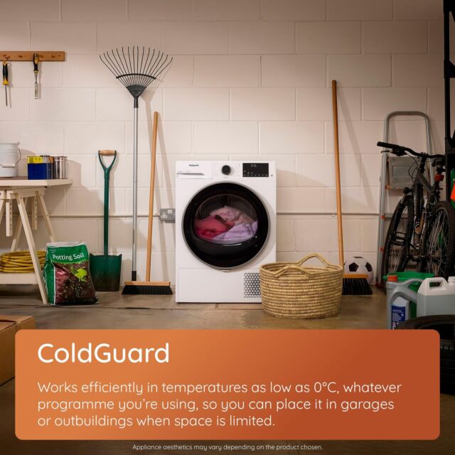 Hotpoint CHSD83MWWUK Freestanding 8kg Heat Pump Tumble Dryer with ColdGuard - White