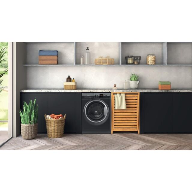 Hotpoint NSWF 946 BS UK Anti-Stain 8kg 1400rpm Washing Machine - Black