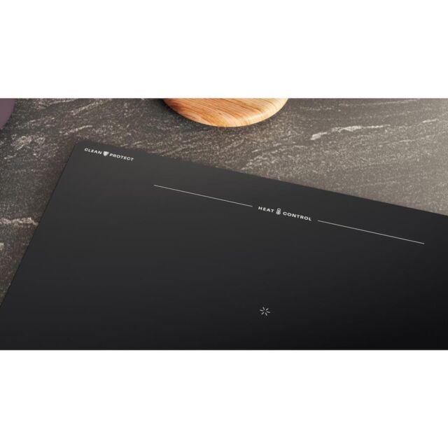 Hotpoint HTX8017DCF2 HeatControl 80cm Induction Hob with CleanProtect
