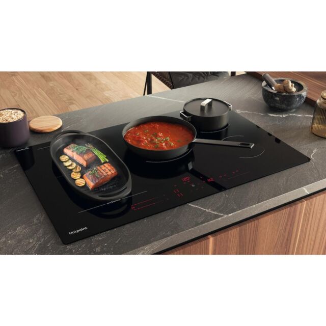 Hotpoint HTX8017DCF2 HeatControl 80cm Induction Hob with CleanProtect
