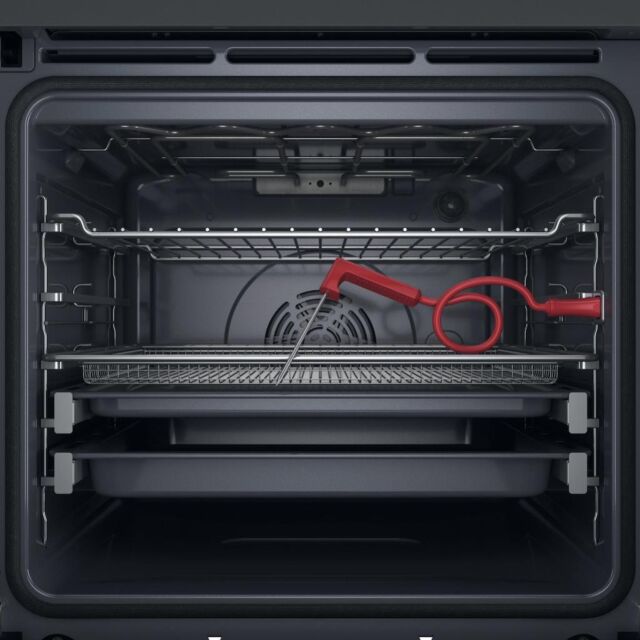 Whirlpool WOI98FPT2SSMA Built-In Electric Single Oven
