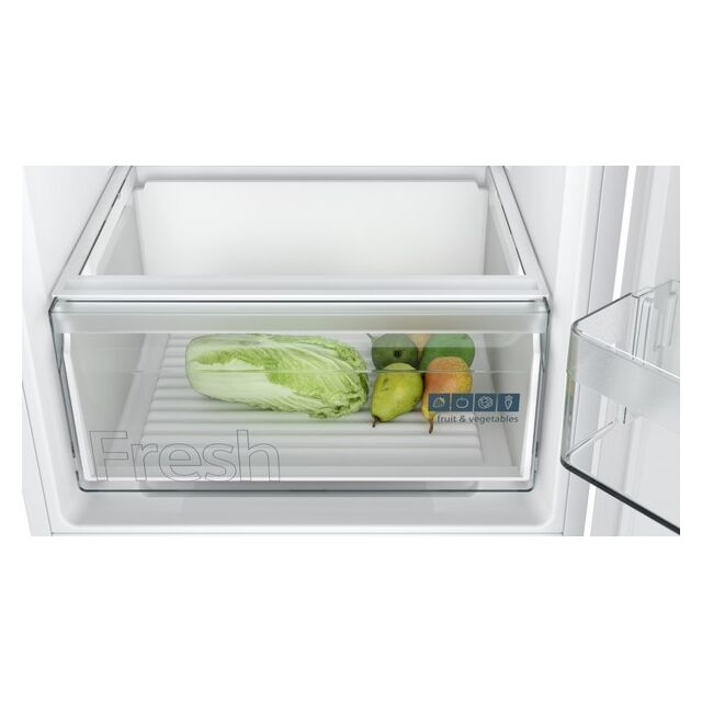 Siemens KI87VNSE0G, Built-in fridge-freezer with freezer at bottom