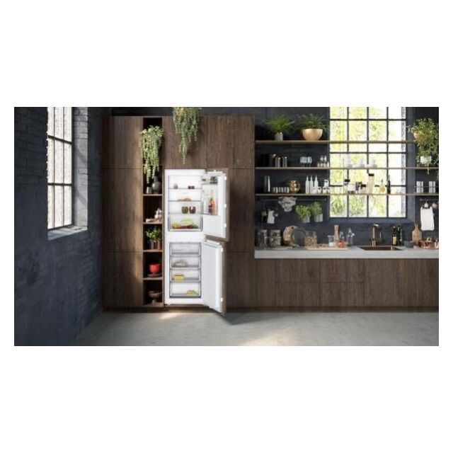 Neff KI7851FE0G, Built-in fridge-freezer with freezer at bottom