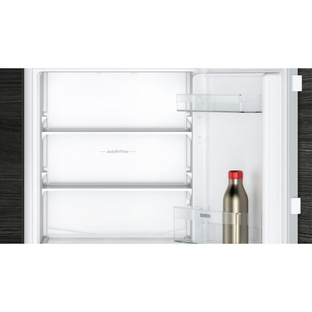 Siemens KI85NNFE0G, Built-in fridge-freezer with freezer at bottom