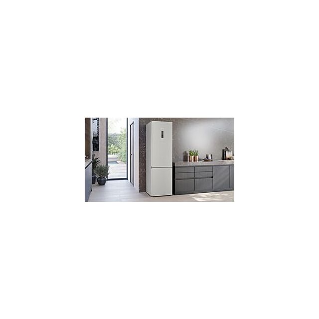 Siemens KG39NXIBF, Free-standing fridge-freezer with freezer at bottom
