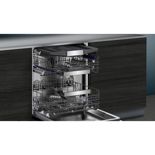 Siemens SN97TX02CE, Fully-integrated dishwasher