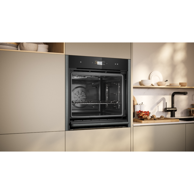 Neff B64VS71G0B, Built-in oven with added steam function