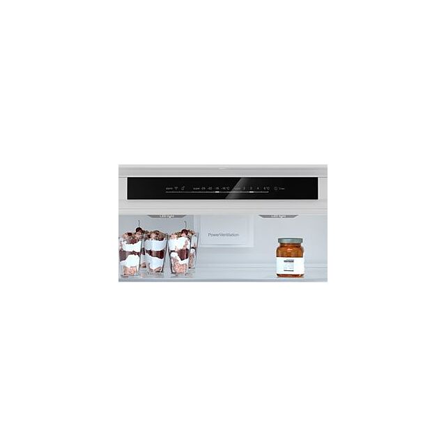 Neff KB7966DD0, Built-in fridge-freezer with freezer at bottom
