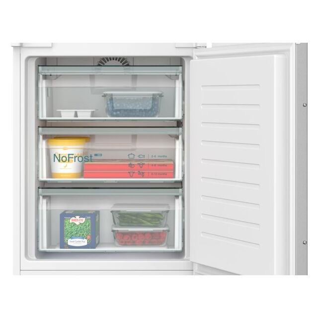 Siemens KI96NNSE0, Built-in fridge-freezer with freezer at bottom