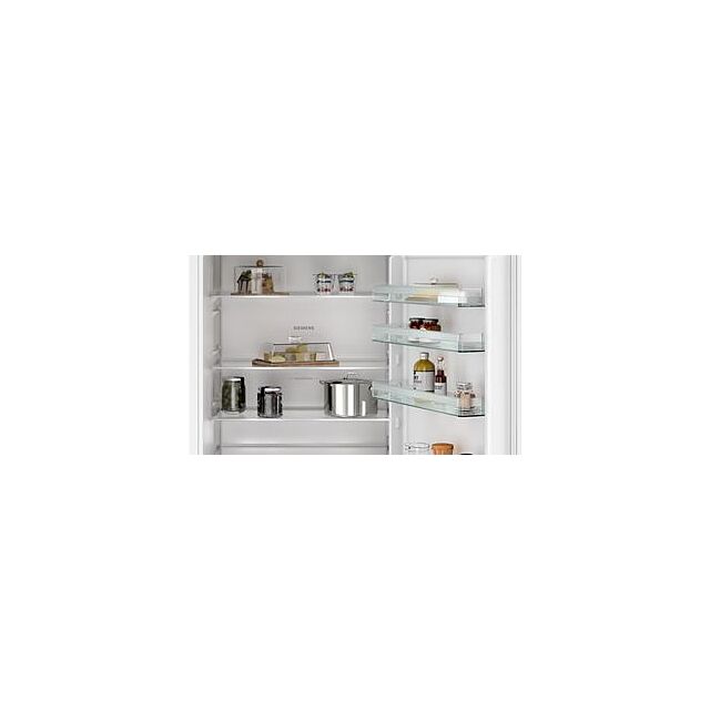 Siemens KB96NNSE0, Built-in fridge-freezer with freezer at bottom