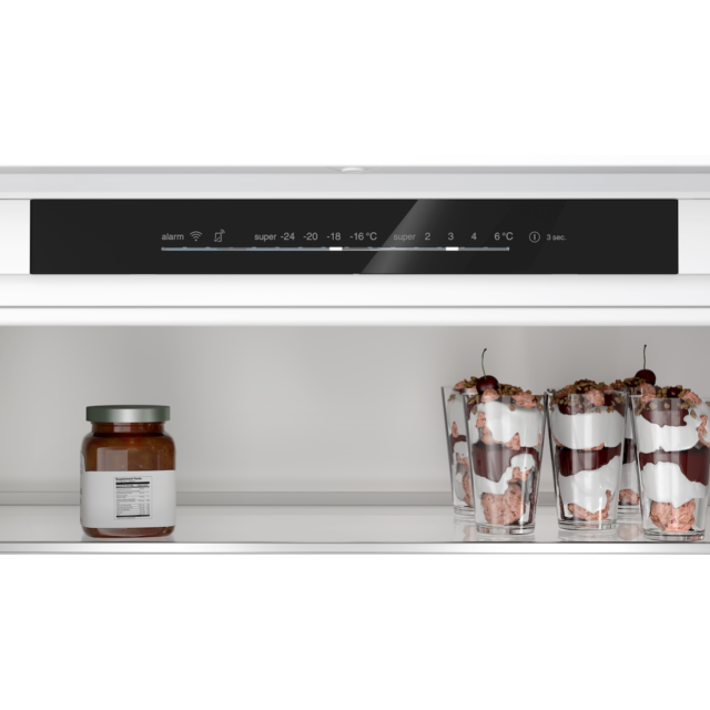 Bosch KBN96NSE1G, Built-in fridge-freezer with freezer at bottom