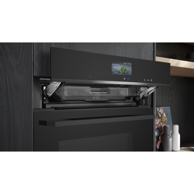 Siemens HR776G1B1B, Built-in oven with added steam function