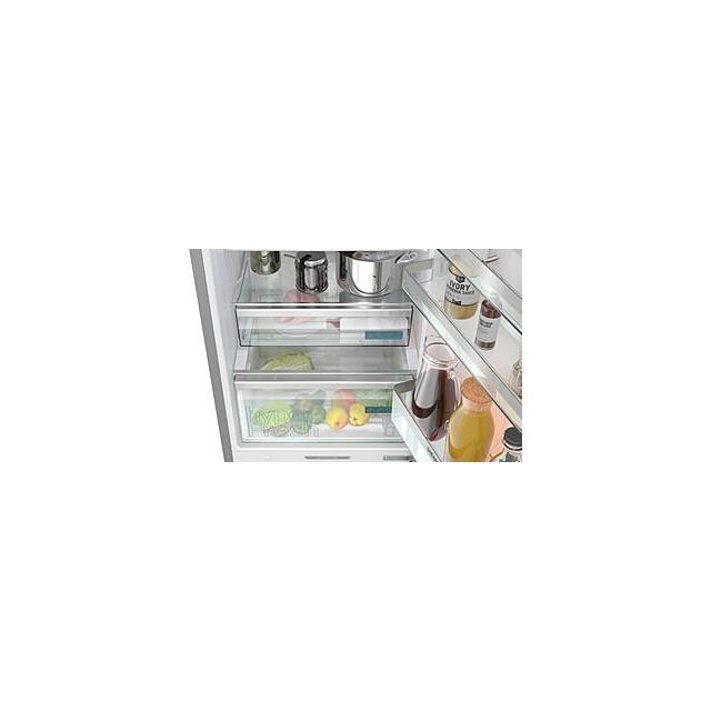 Siemens KG39NAIAU, Free-standing fridge-freezer with freezer at bottom