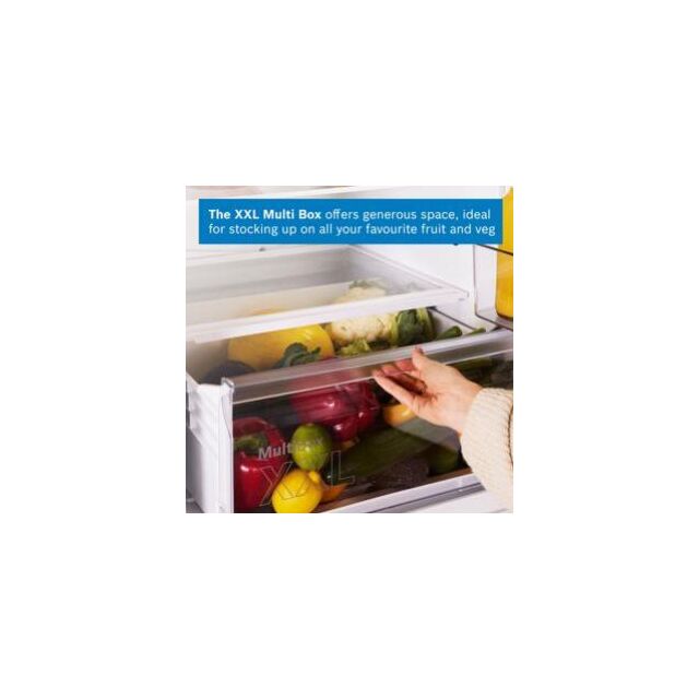Bosch KGN39NWEKG, Free-standing fridge-freezer with freezer at bottom