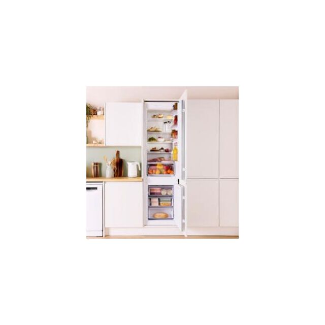 Bosch KIN96NSE0G, Built-in fridge-freezer with freezer at bottom