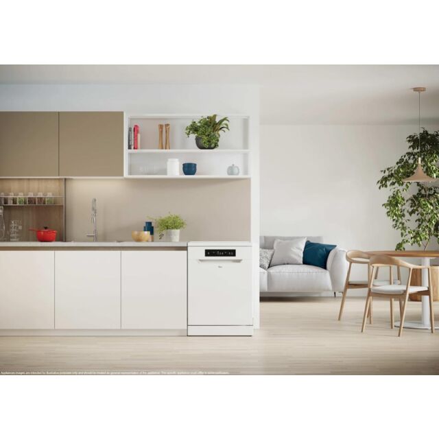 Hoover HFP 4C7E0W-80 Freestanding 60cm 14 Place Dishwasher with C Energy Rating - White