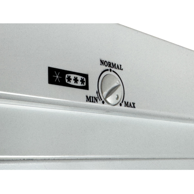 Montpellier MDATSFZ170W Tall Freezer