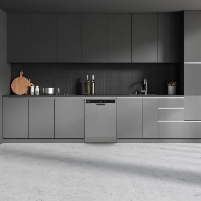 Montpellier MDWD1464S 60cm 14 Please Setting Freestanding Dishwasher - Silver