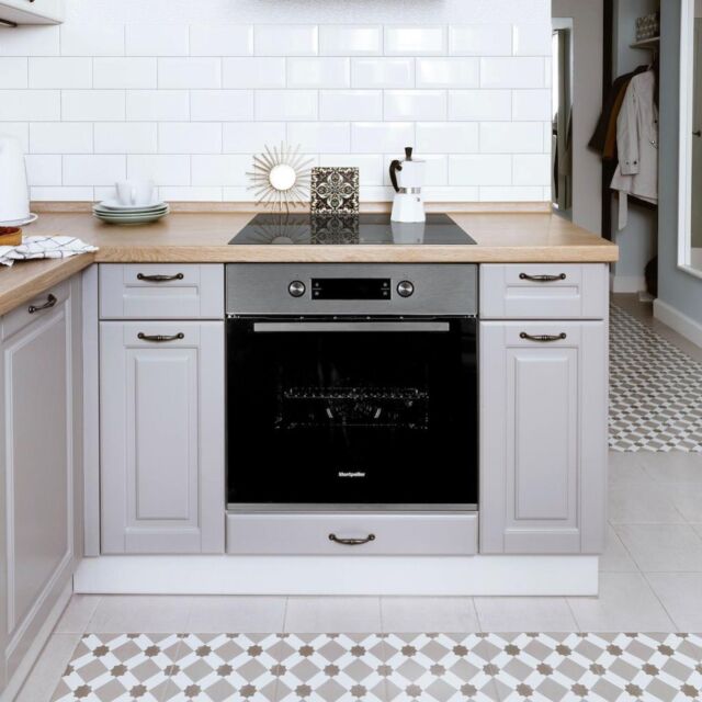 Montpellier MMFSO70SS Multifunction Built In Single Oven
