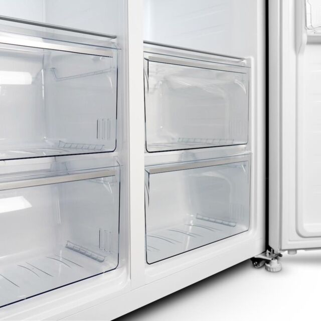 Montpellier MSBS442W American Side By Side Fridge Freezer In White