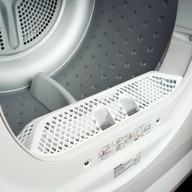 Montpellier MTDC8SDW 8kg Condenser Sensor Tumble Dryer - White