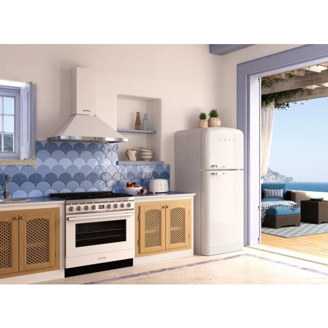Smeg CPF9GPWH 90cm Portofino Dual Fuel Range Cooker, White