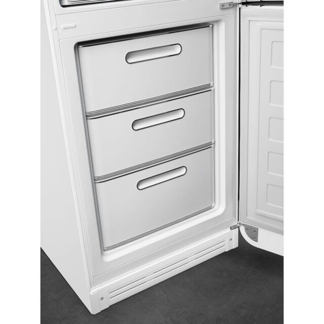 Smeg FAB32RWH6UK Retro Fridge Freezer Right Hand Hinge - White