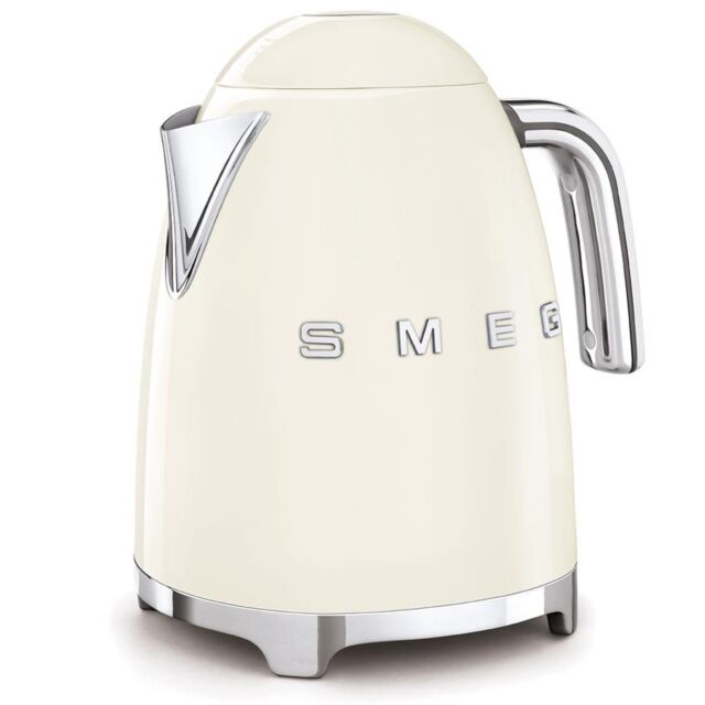 Smeg KLF03CRUK Kettle, Cream