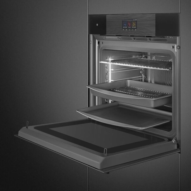 Smeg SO6104APB3 60cm Linea Omnichef Single Oven, Black