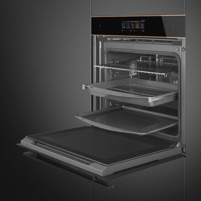 Smeg SOP6606WS2PNR 60cm Dolce Stil Novo Pyrolytic SteamOne Wi-Fi Oven