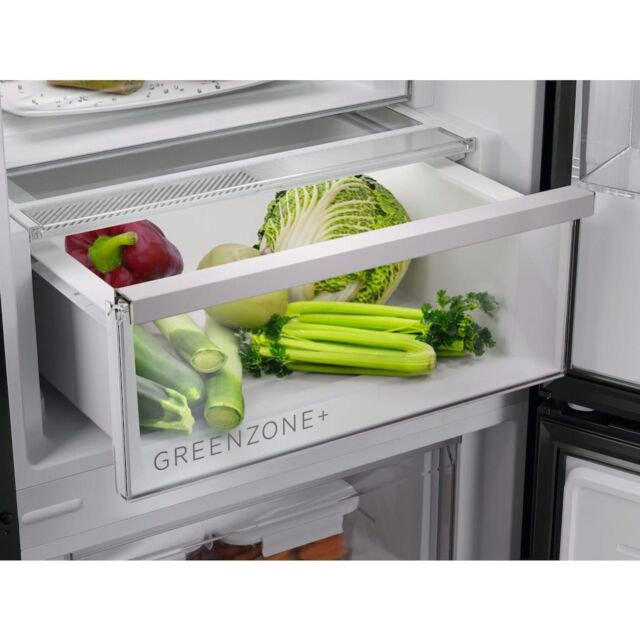 AEG ORC7P321DW 7000 Series Freestanding NoFrost Fridge Freezer
