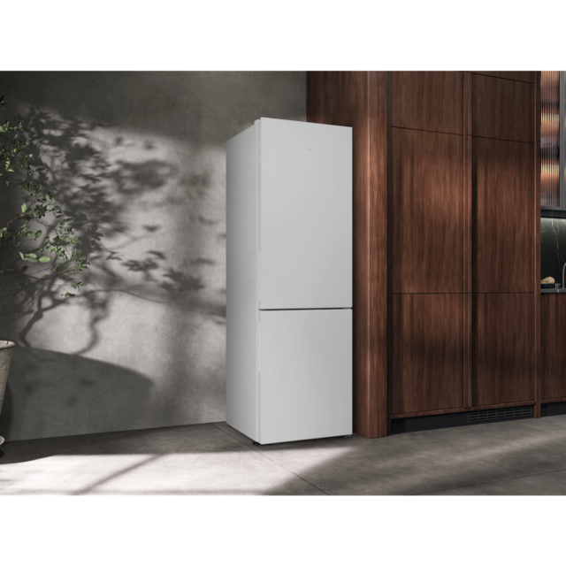 AEG ORC7P321DW 7000 Series Freestanding NoFrost Fridge Freezer