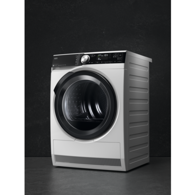 AEG TR959M6BC 9000 Series 9kg Heat Pump Tumble Dryer