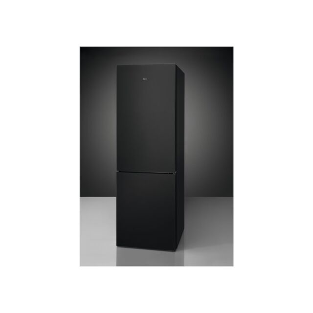 AEG RCB732E7MG Freestanding Frost Free Fridge Freezer