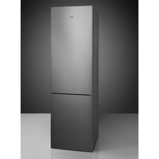 AEG RCB636E2MX Freestanding Frost Free Fridge Freezer