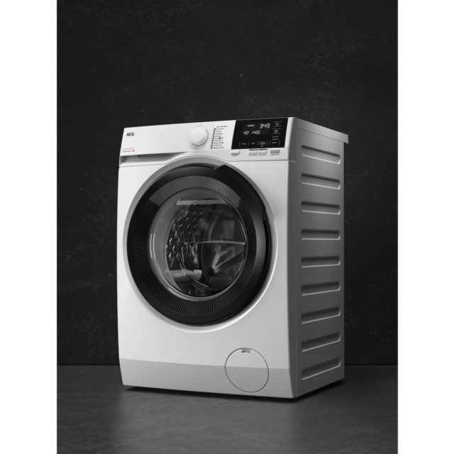 AEG LFR71864B 7000 Series Short Front Loading Full Size 8kg Washing Machine